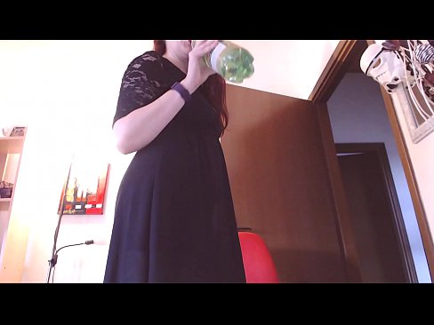 ❤️ Lekhoba le ikokobelitseng le ratang li-panties tse litšila le tse monate le qobelloa ho ipholla litho tsa botona kapa botšehali ka mor'a ho shebella video ena! litšoantšong tsa bootsoa st.ttsex.ru