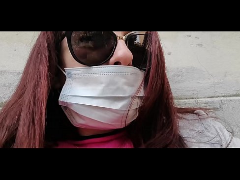 ❤️ Nicoletta o iphetetsa ho moahelani oa hae le pees ka karacheng ea hae (Special Covid19 Italy Quarantine) litšoantšong tsa bootsoa st.ttsex.ru